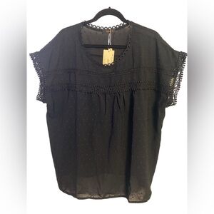 UVN Elegant Black Lace Trim Women's Top NWT XXXL